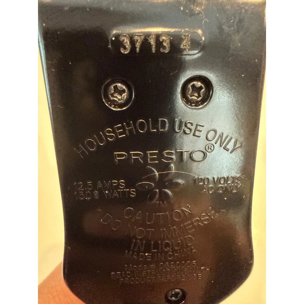 Presto Heat Control Plug # 0690005 12.5 Amps 120 Volts - Replacement Part